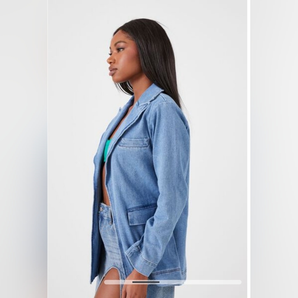 Forever 21 Denim Blazer - Picture 4 of 10